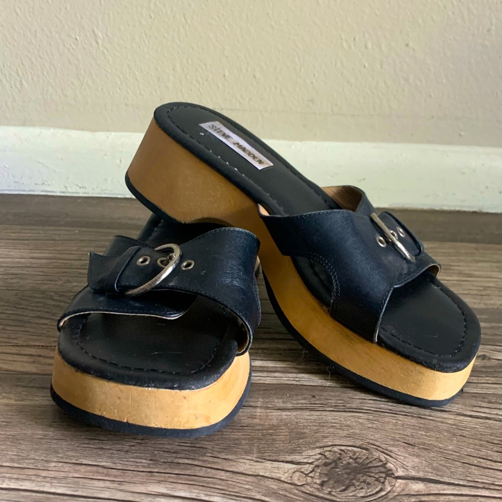 🚫SOLD🚫VINTAGE STEVE MADDEN PLATFORM SANDALS